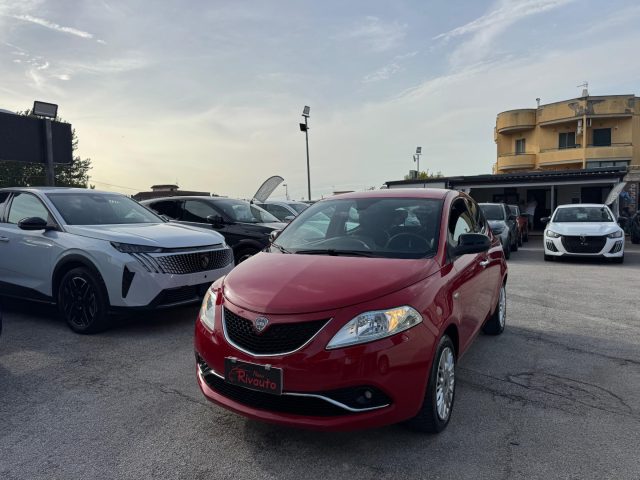 LANCIA Ypsilon usata, con ABS