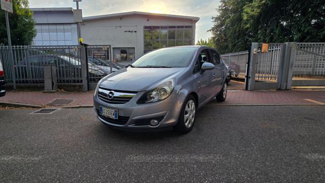 OPEL Corsa usata, con ABS
