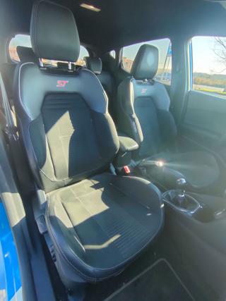 FORD Fiesta usata, con Cruise Control