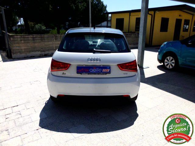 AUDI A1 usata, con Autoradio