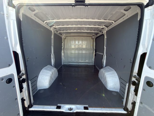 PEUGEOT Boxer usata 11