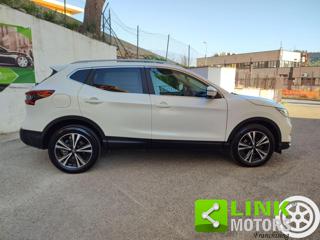 NISSAN Qashqai usata, con Boardcomputer