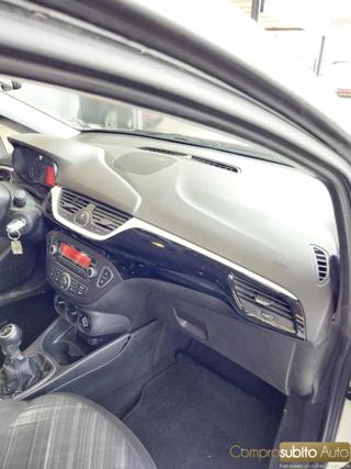 OPEL Corsa usata, con Servosterzo