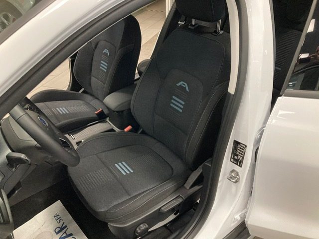 FORD Focus usata, con Fari LED