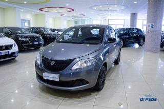 LANCIA Ypsilon 1.0 FireFly 5 porte S&S Hybrid Silver