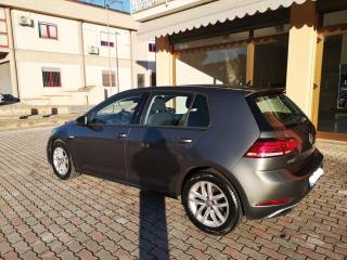 VOLKSWAGEN Golf usata, con Alzacristalli elettrici