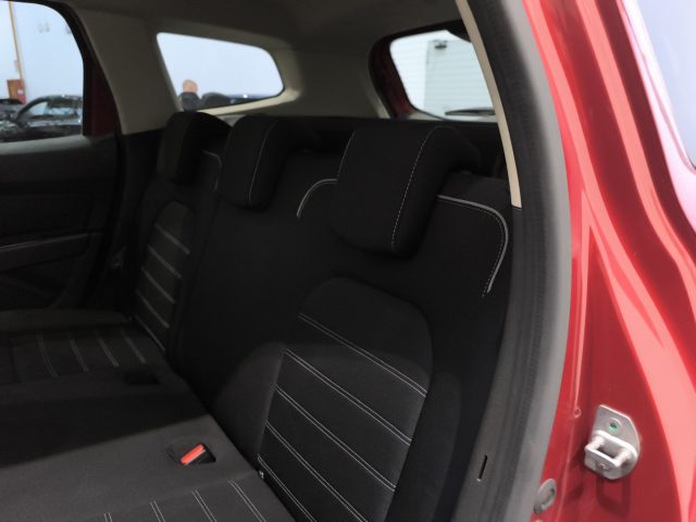 DACIA Duster usata, con Volante in pelle