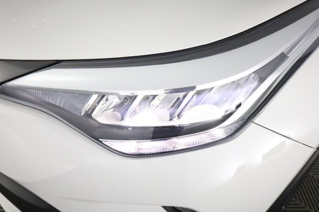 TOYOTA C-HR usata 7