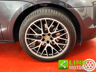 PORSCHE Macan usata, con Chiusura centralizzata telecomandata