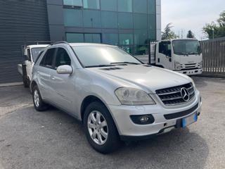 MERCEDES-BENZ ML 320 usata 1