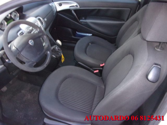 LANCIA Ypsilon usata 8