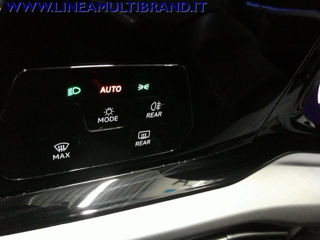 VOLKSWAGEN Golf usata, con Sedile posteriore sdoppiato