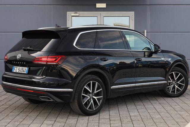 VOLKSWAGEN Touareg usata, con Airbag Passeggero
