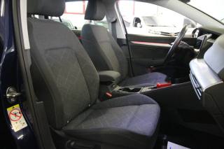 VOLKSWAGEN Golf Variant usata, con USB