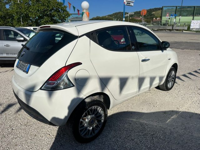 LANCIA Ypsilon usata, con Cerchi in lega