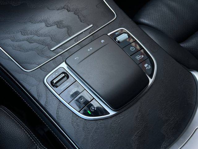 MERCEDES-BENZ GLC 220 usata, con Controllo trazione