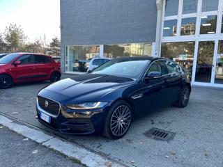 JAGUAR XE usata, con Airbag