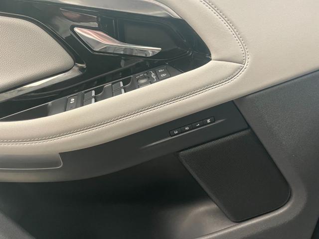 LAND ROVER Range Rover Evoque usata, con Autoradio