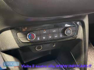 OPEL Corsa usata, con Touch screen