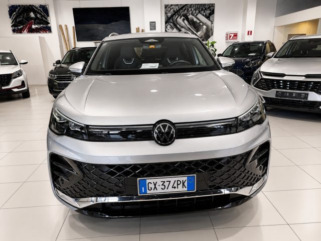VOLKSWAGEN Tiguan usata, con Airbag laterali