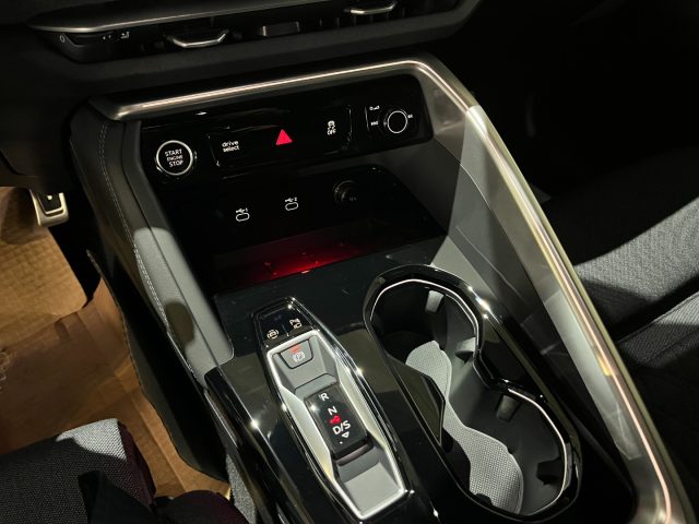 AUDI Q5 usata, con USB