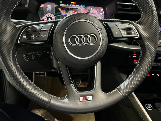 AUDI A3 usata, con Park Distance Control