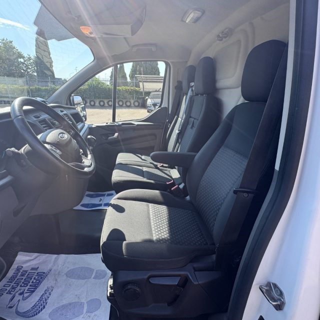 FORD Transit Custom usata, con Climatizzatore