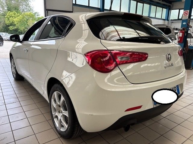 ALFA ROMEO Giulietta usata, con Chiusura centralizzata
