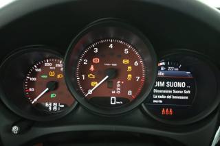 PORSCHE Macan usata 12