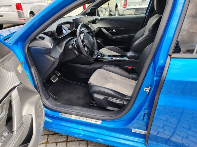 PEUGEOT 208 usata, con Autoradio