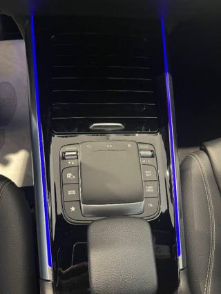 MERCEDES-BENZ GLA 200 usata, con Sistema di navigazione