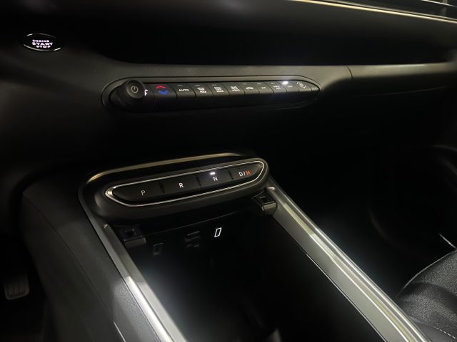 JEEP Avenger usata, con Fari LED