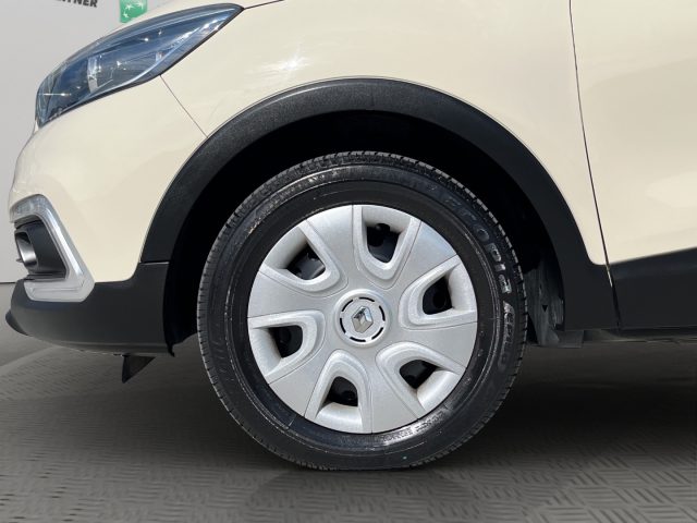 RENAULT Captur usata 15