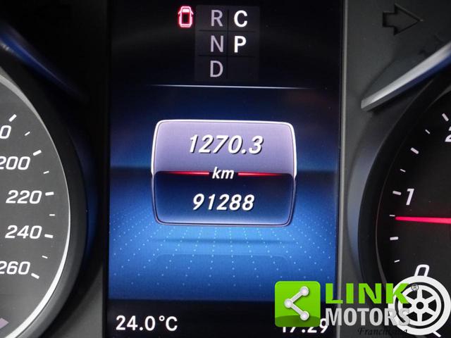 MERCEDES-BENZ V 300 usata, con Park Distance Control