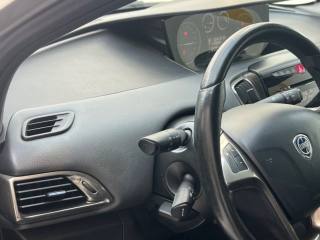 LANCIA Ypsilon usata 17
