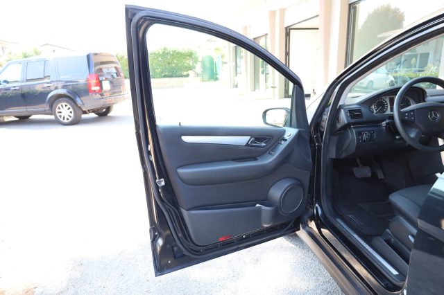 MERCEDES-BENZ B 180 usata 36