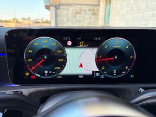 MERCEDES-BENZ A 220 usata, con Leve al volante