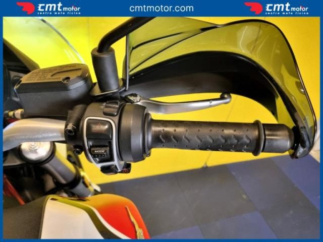 MOTO GUZZI V85 TT usata 12