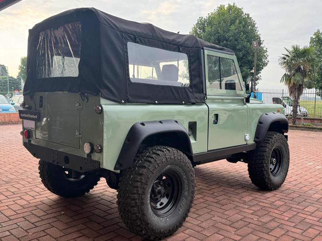 LAND ROVER Defender usata, con Climatizzatore