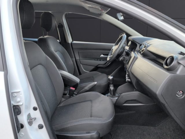 DACIA Duster usata, con Touch screen
