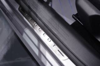 PEUGEOT 208 usata, con Cruise Control