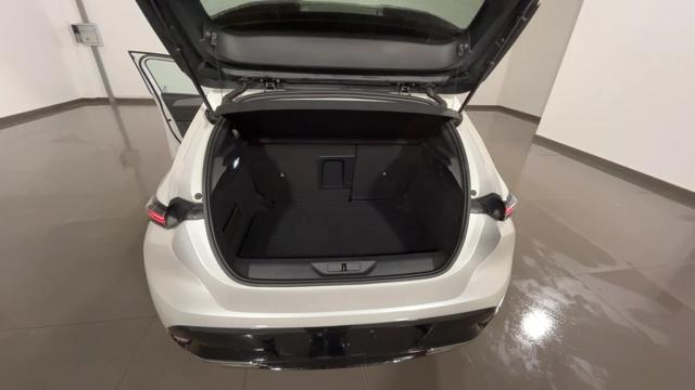 PEUGEOT 308 usata, con Touch screen