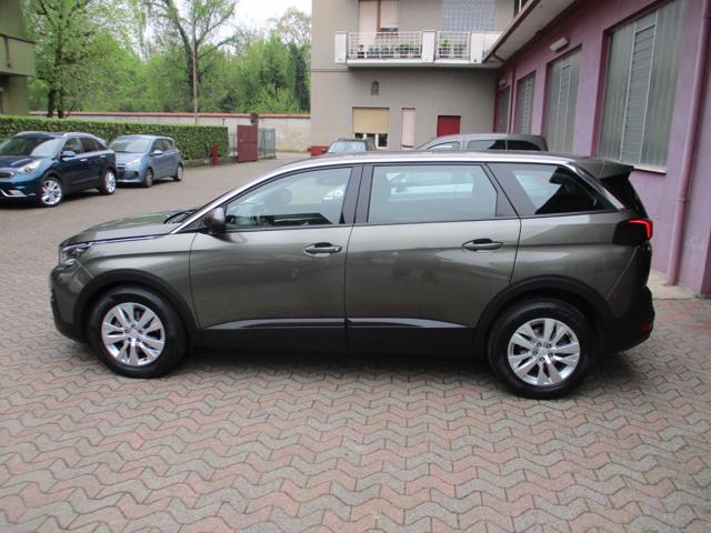 PEUGEOT 5008 usata, con Airbag laterali