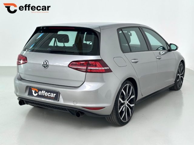 VOLKSWAGEN Golf GTI usata, con Autoradio