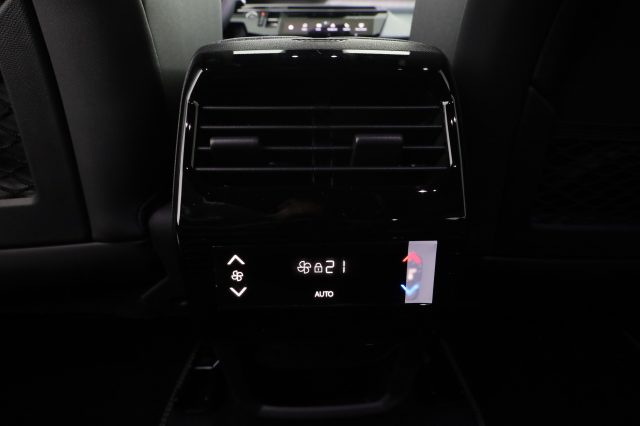 PEUGEOT 5008 usata 23
