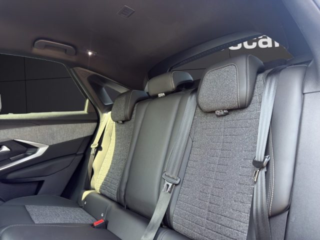 PEUGEOT 3008 usata, con Fari LED