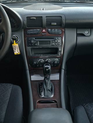 MERCEDES-BENZ C 220 usata, con Controllo trazione