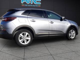 OPEL Grandland X usata, con Boardcomputer