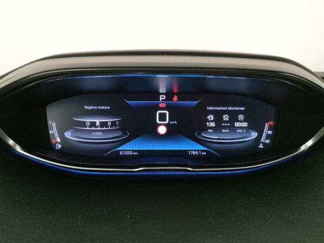 PEUGEOT 3008 usata, con Volante in pelle