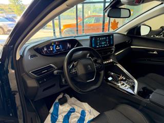 PEUGEOT 3008 usata, con Telecamera per parcheggio assistito